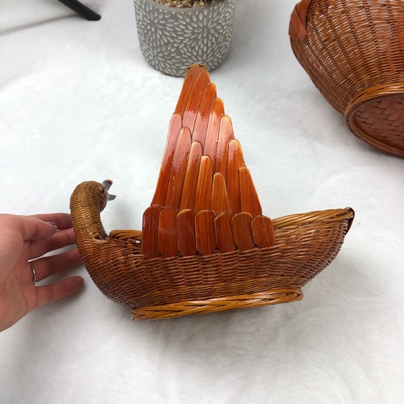 Vintage Wicker Duck Basket Bundle of 3 - Picture 6 of 7
